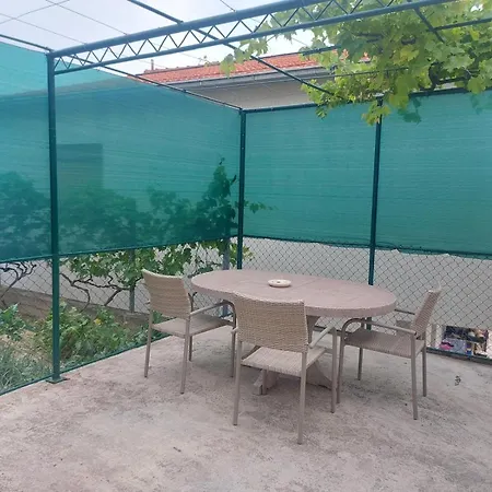 Matteo -free Parking سبليت